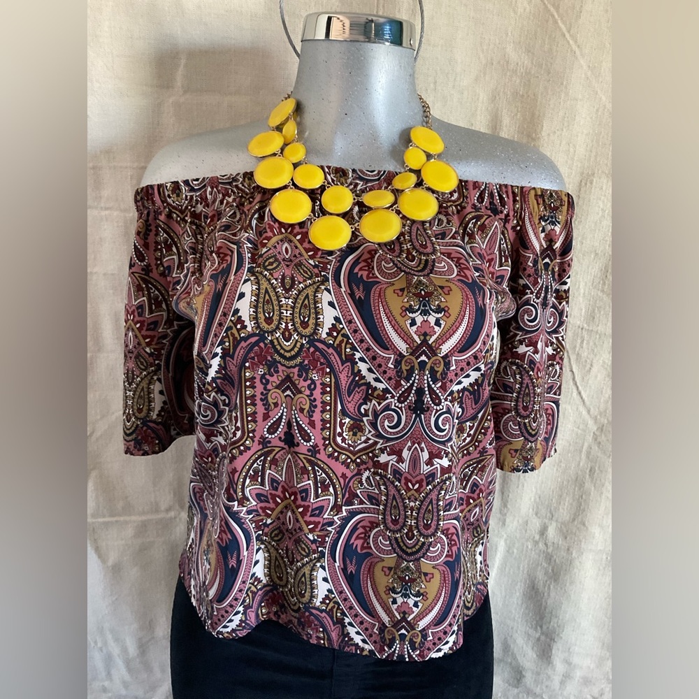 AGACI, Women Off the Shoulder Bohemian style print, Shirt. Sz:Small